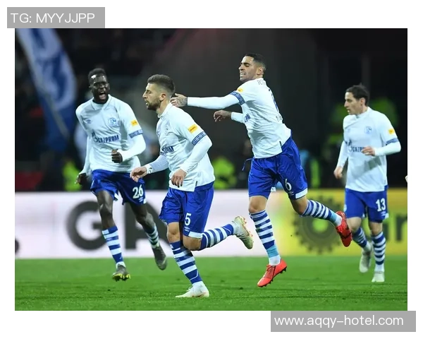 沙尔克04与法兰克福激战正酣谁能在这场德甲对决中笑到最后